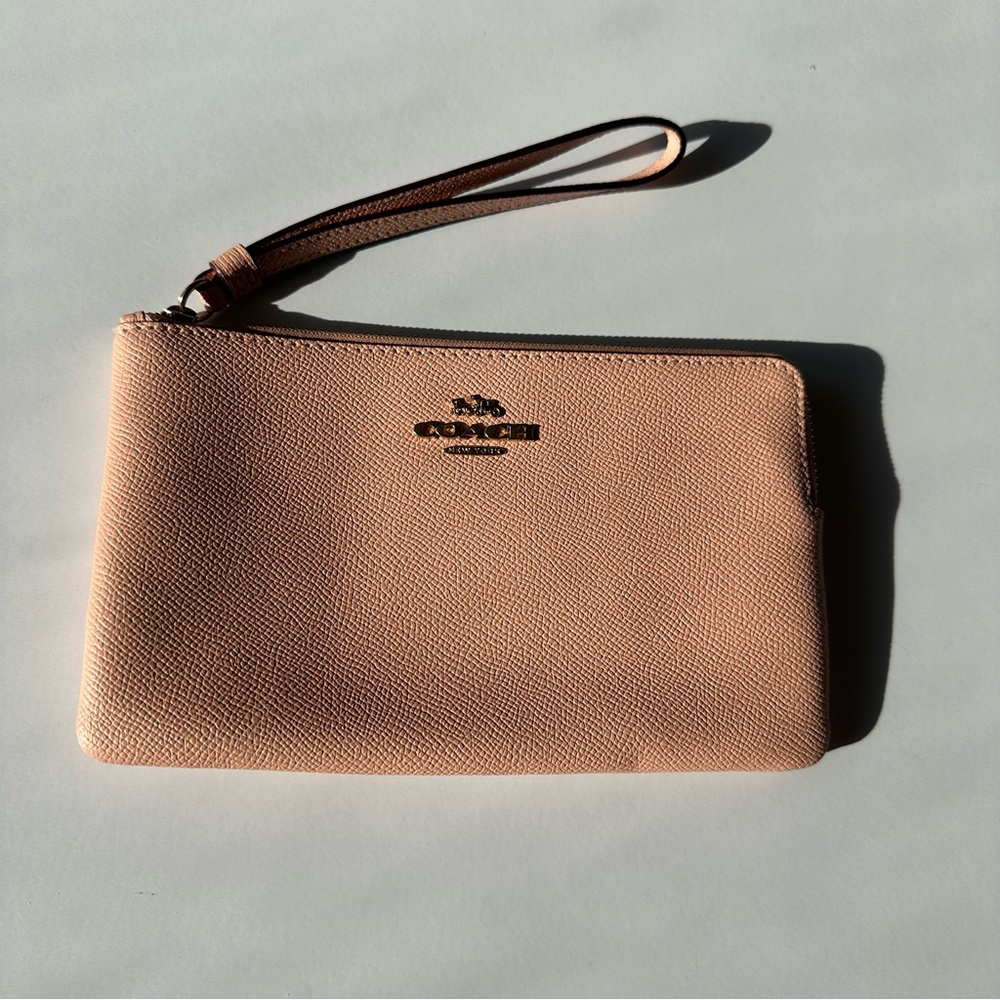 Coach Wristlet Large